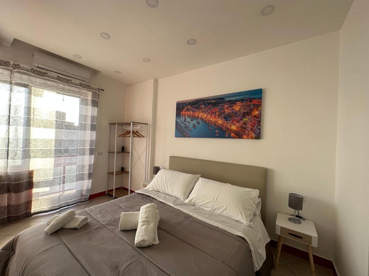 B&B Off Rooms And Relax Naples Exterior photo